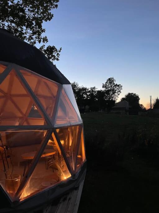 Dome Insolite Cedre Jacuzzi Et Petits Dejeuners Inclus Lagraulet-du-Gers Екстериор снимка