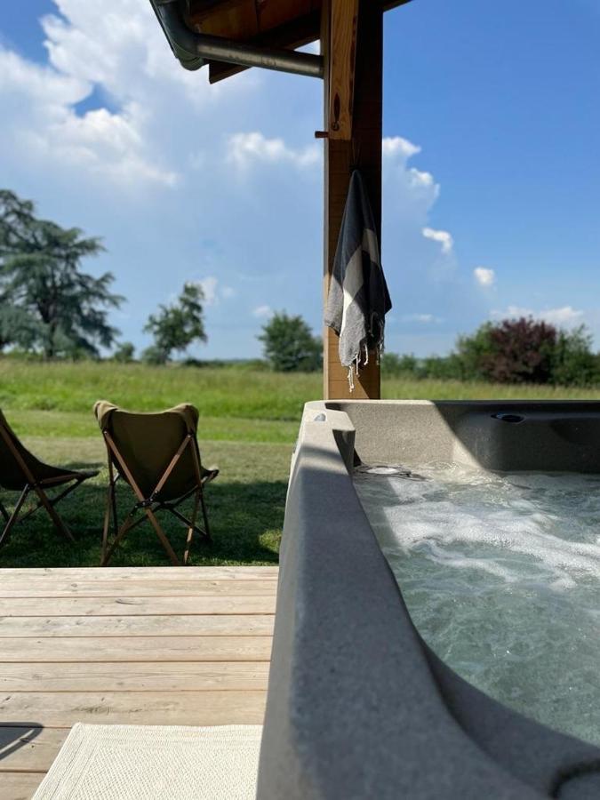 Dome Insolite Cedre Jacuzzi Et Petits Dejeuners Inclus Lagraulet-du-Gers Екстериор снимка