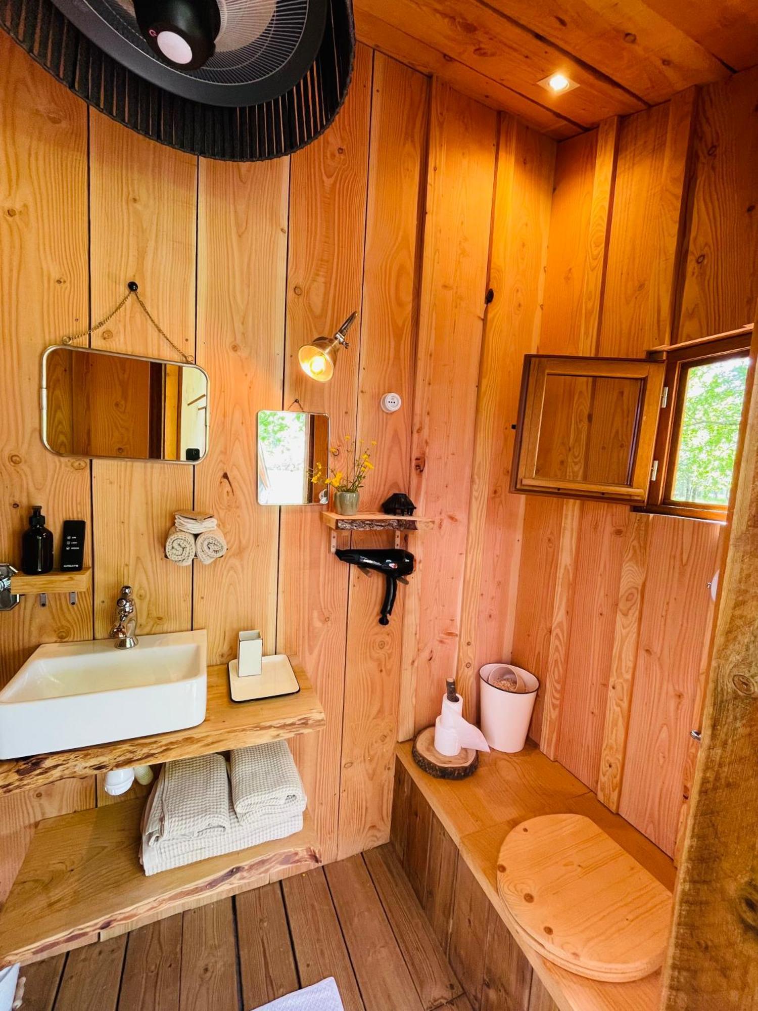 Dome Insolite Cedre Jacuzzi Et Petits Dejeuners Inclus Lagraulet-du-Gers Екстериор снимка